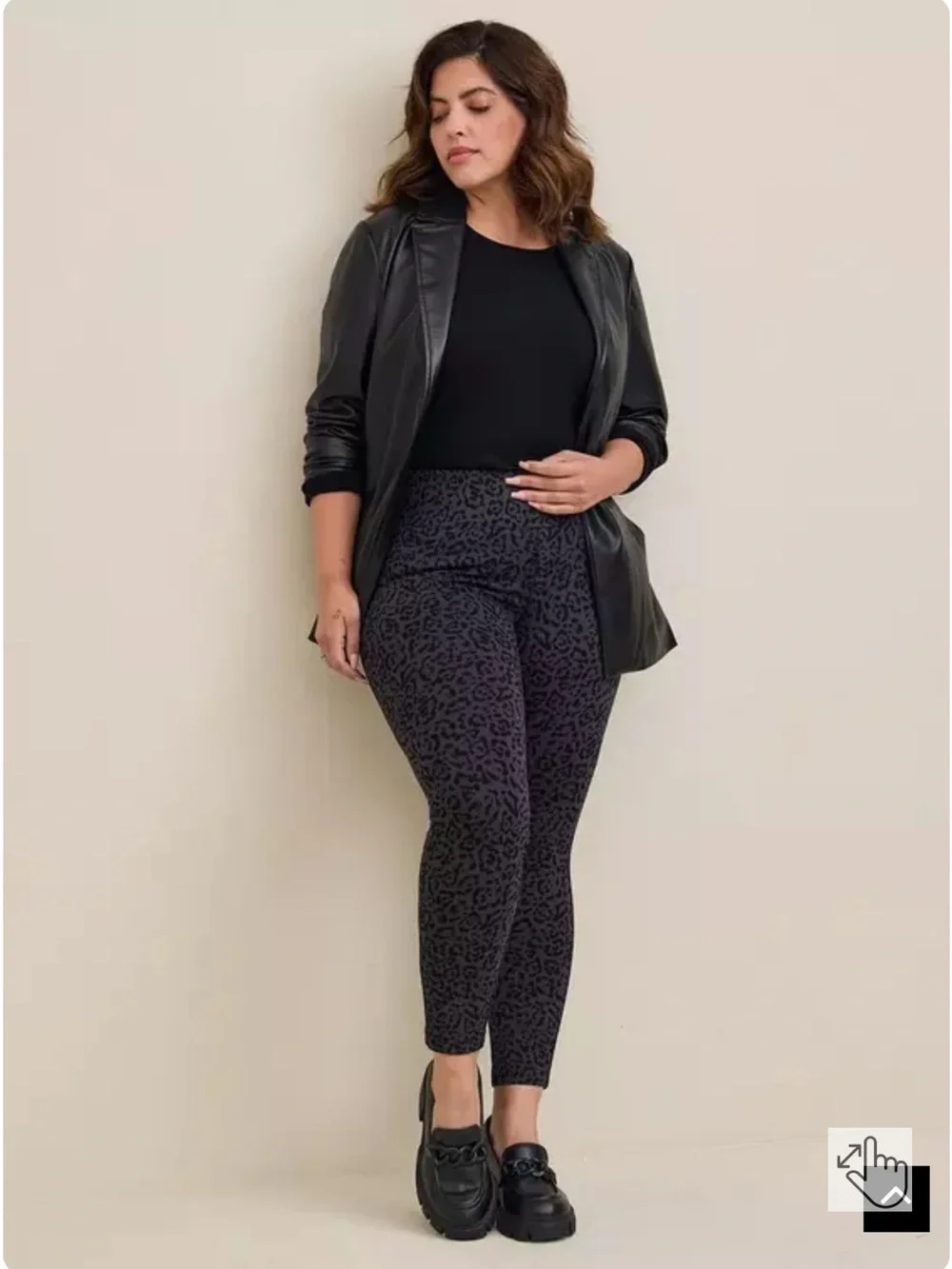 NWT torrid Leopard Pocket Pixie Skinny Studio Luxe Ponte High-Rise Pant - Size 2